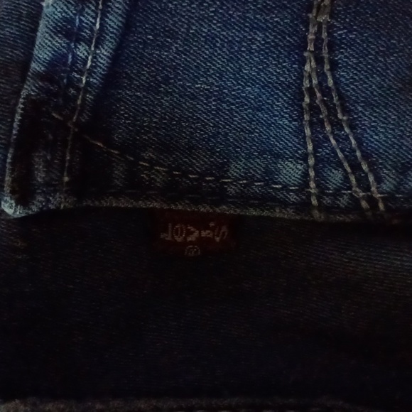 💙🌺Levi's Dark Blue Women's Skinny Jeans - Picture 8 of 14